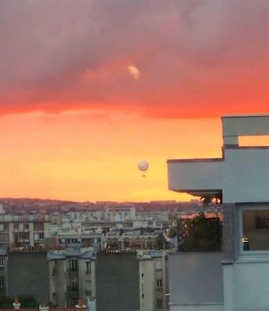 Nice Loft With Romantic View Over The Eiffel Tower Paris Exterior foto